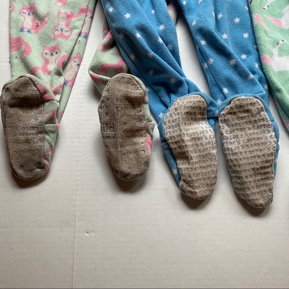 Carter’s Footie Pajamas 24 months - Picture 15 of 16